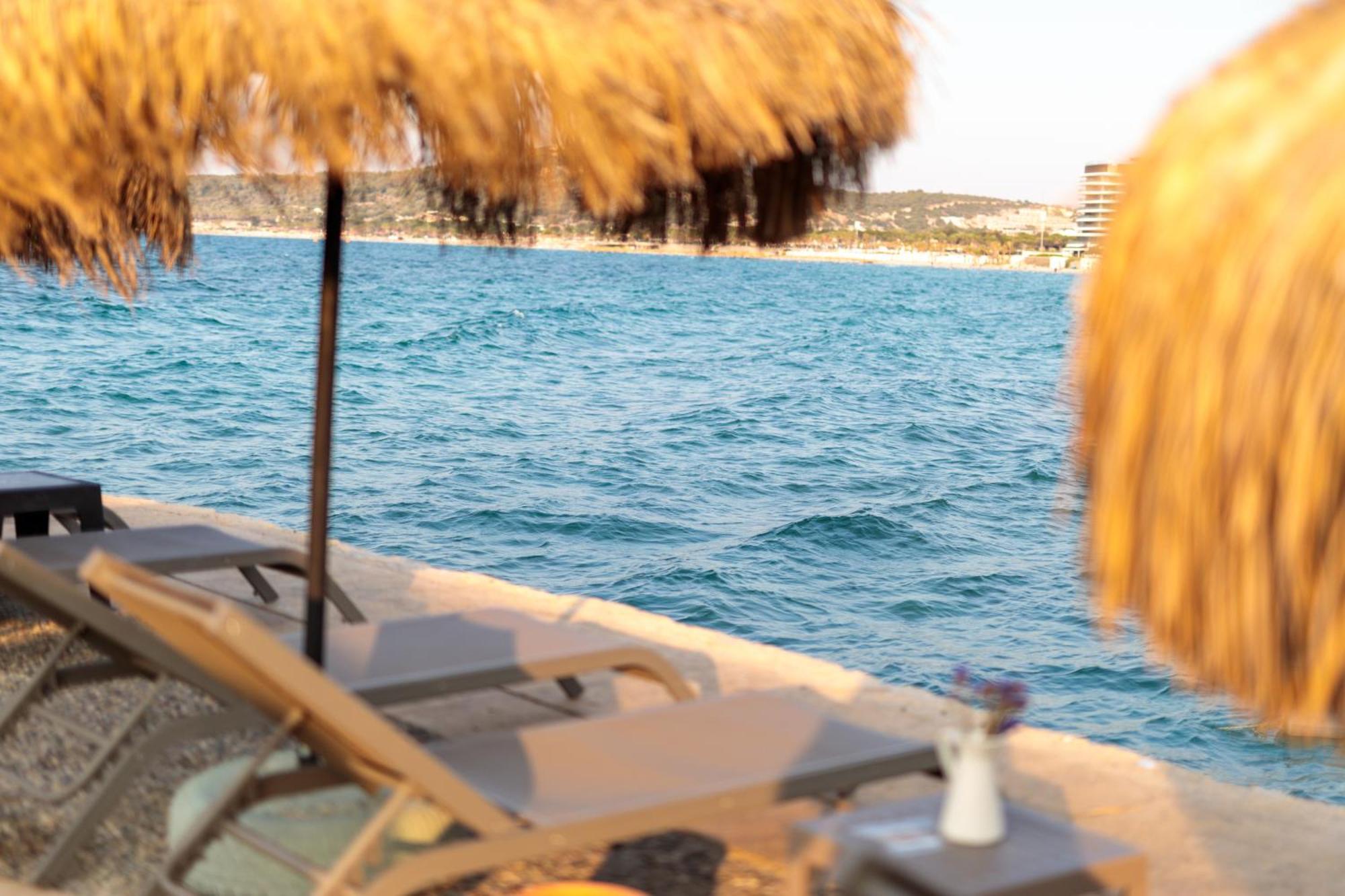 Cumbalica Beach Hotel Çeşme Exterior foto